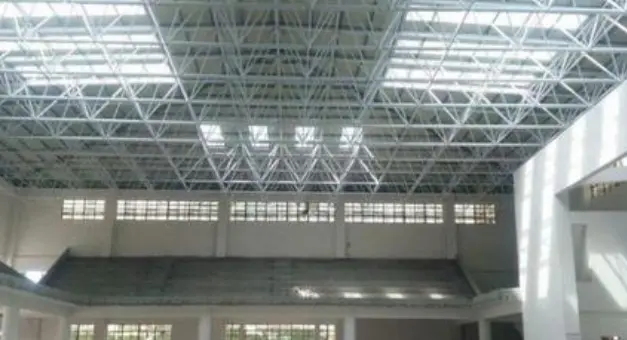贵州仁怀冠英学校艺体楼网架